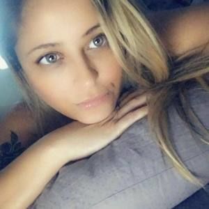 Meet your Posher, Mar ina